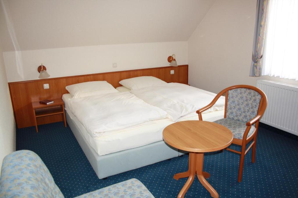 Hotel zur Waage Bad Muenstereifel Buitenkant foto